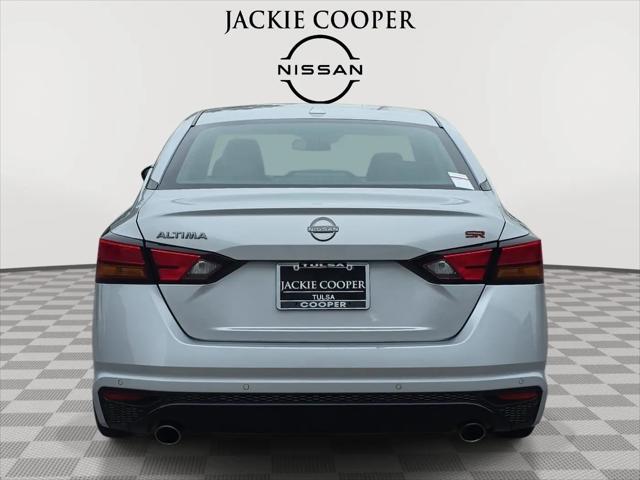 2024 Nissan Altima SR FWD