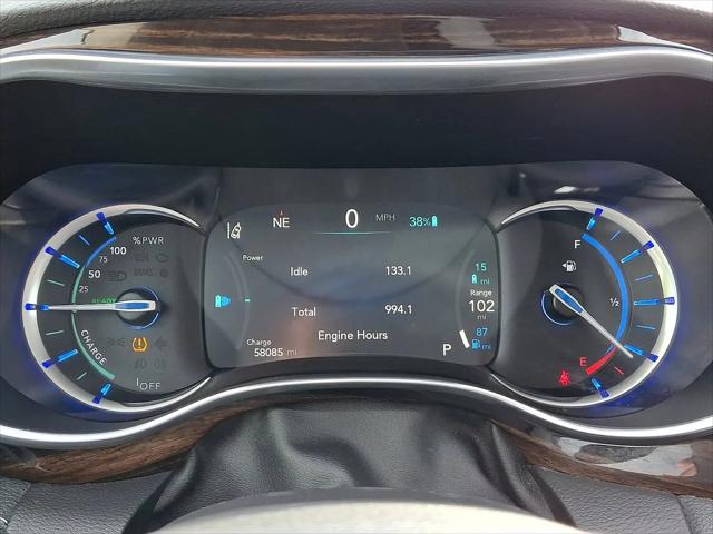 2023 Chrysler Pacifica Hybrid Limited