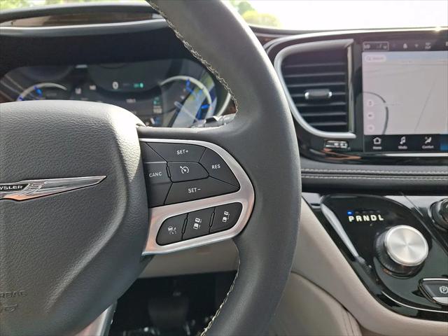 2023 Chrysler Pacifica Hybrid Limited