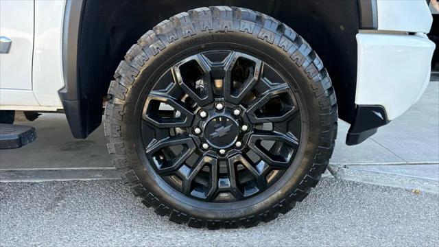 2024 Chevrolet Silverado 2500HD 4WD Crew Cab Standard Bed High Country