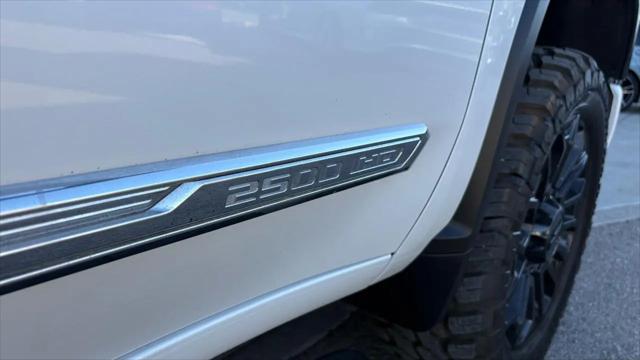2024 Chevrolet Silverado 2500HD 4WD Crew Cab Standard Bed High Country