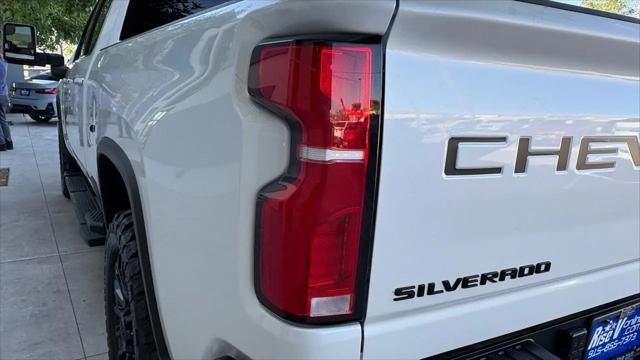 2024 Chevrolet Silverado 2500HD 4WD Crew Cab Standard Bed High Country