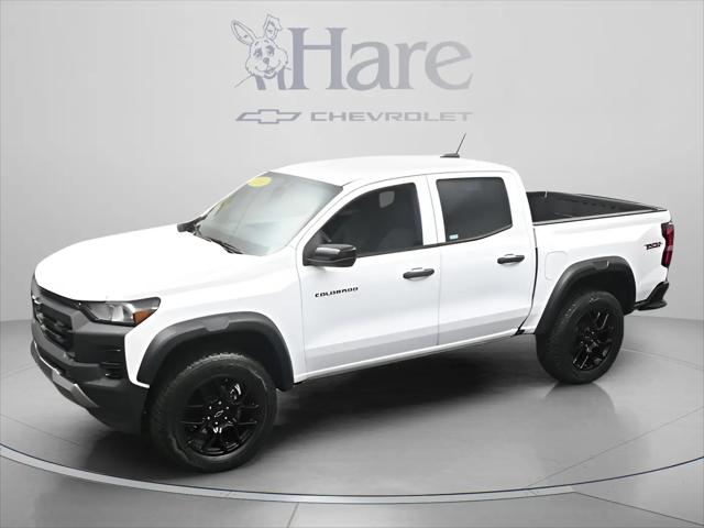 2023 Chevrolet Colorado 4WD Crew Cab Short Box Trail Boss