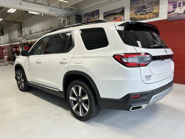 2025 Honda Pilot Touring