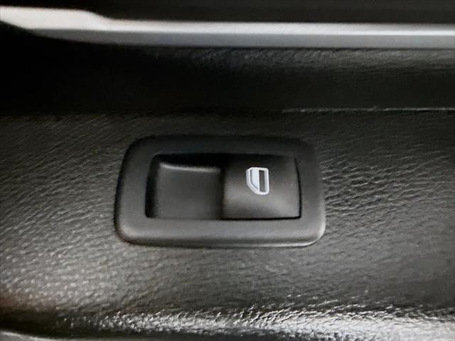 2020 Ram 1500 Big Horn Crew Cab 4x4 6'4" Box
