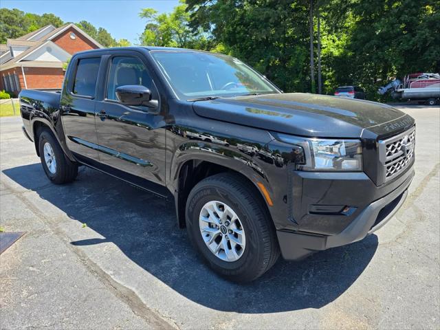 2024 Nissan Frontier Crew Cab SV 4x2