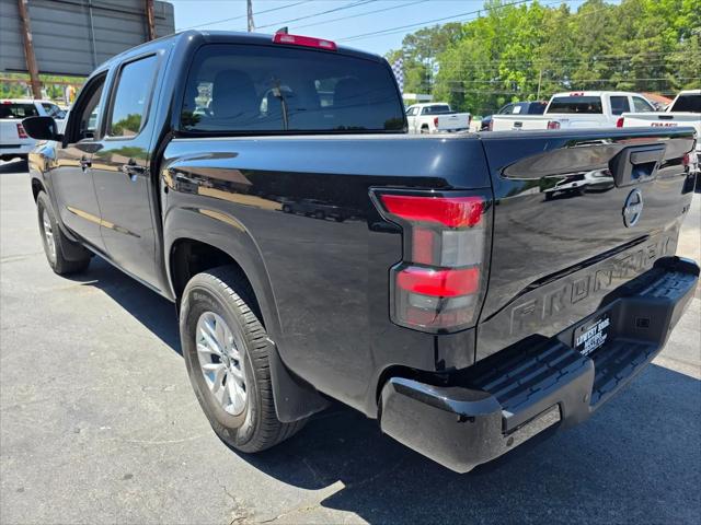 2024 Nissan Frontier Crew Cab SV 4x2