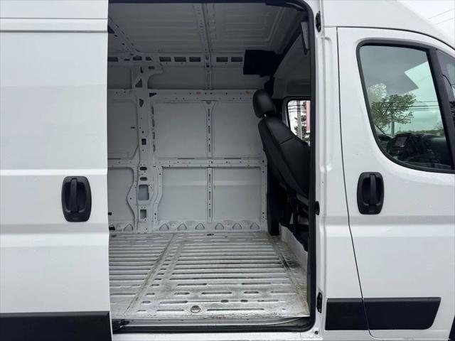 2025 Ram ProMaster 2500 Cargo Van Tradesman High Roof 159" WB w/Pass Seat
