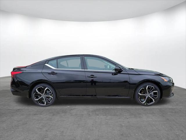 2026 Nissan Altima SR FWD