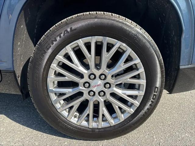 2024 GMC Acadia AWD Denali