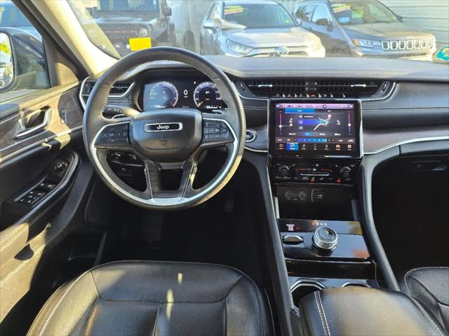 2023 Jeep Grand Cherokee L Limited 4x4