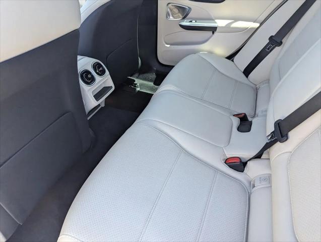 2023 Mercedes-Benz C-CLASS C 300 Sedan