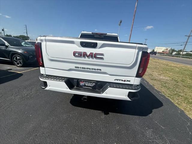 2023 GMC Sierra 1500 4WD Crew Cab Short Box AT4X