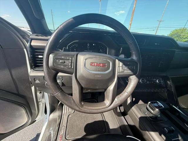 2023 GMC Sierra 1500 4WD Crew Cab Short Box AT4X