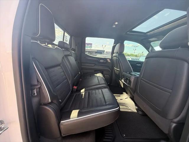 2023 GMC Sierra 1500 4WD Crew Cab Short Box AT4X