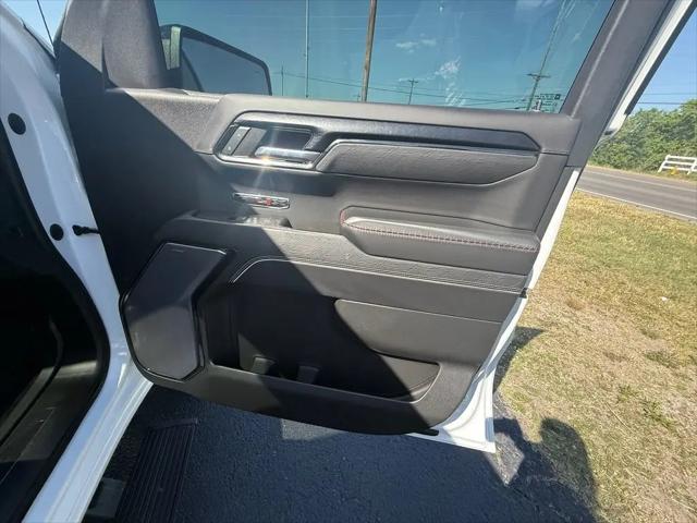 2023 GMC Sierra 1500 4WD Crew Cab Short Box AT4X