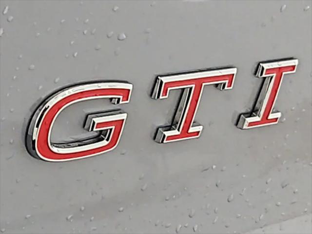 2026 Volkswagen Golf GTI SE