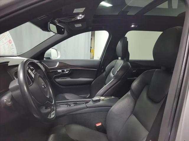 2018 Volvo XC90 T6 Momentum