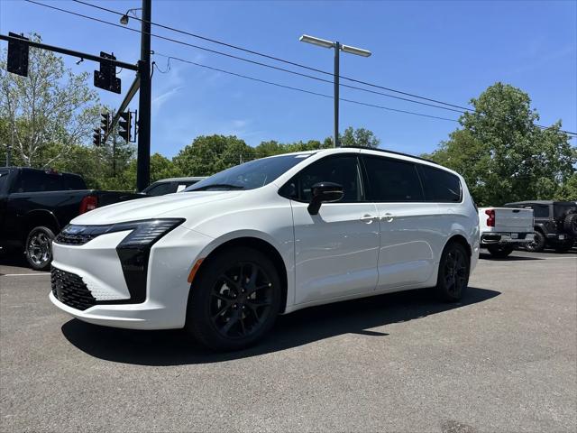 2027 Chrysler Pacifica Limited