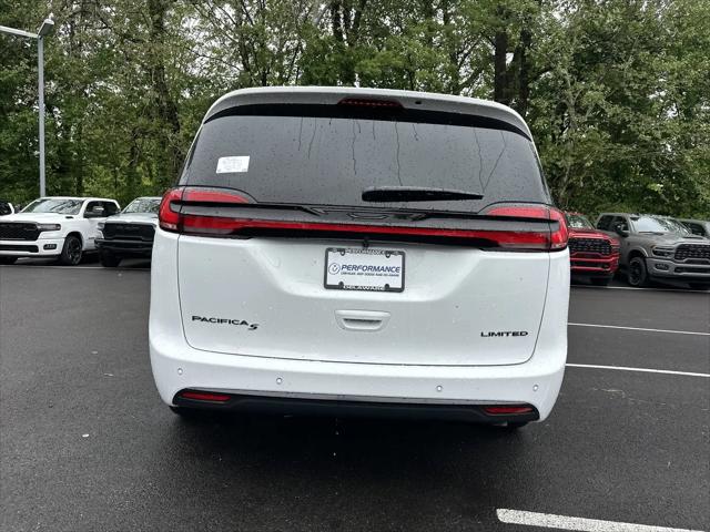 2027 Chrysler Pacifica Limited