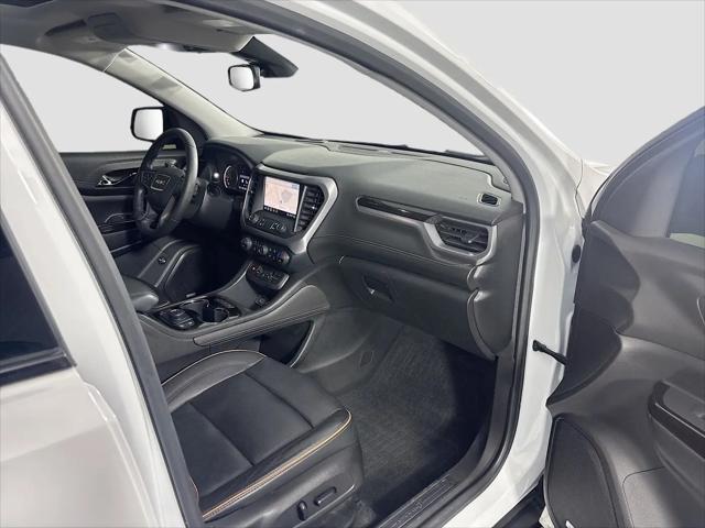 2020 GMC Acadia AWD AT4