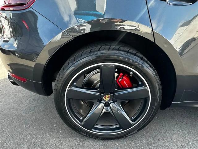 2018 Porsche Macan Turbo