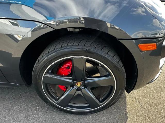 2018 Porsche Macan Turbo