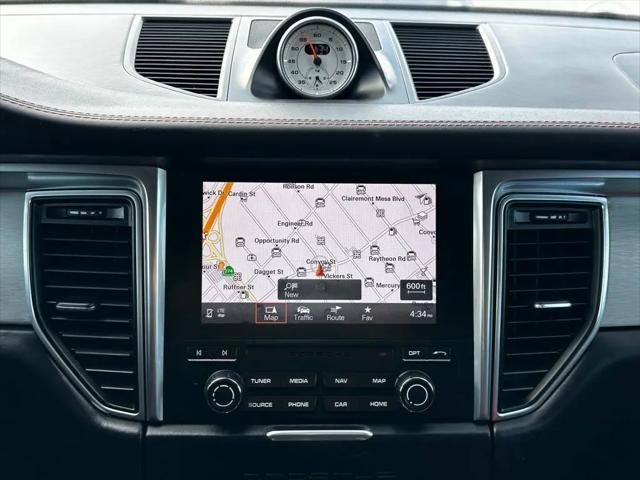 2018 Porsche Macan Turbo