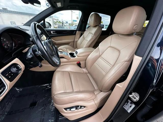 2021 Porsche Cayenne Cayenne