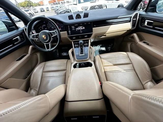 2021 Porsche Cayenne Cayenne