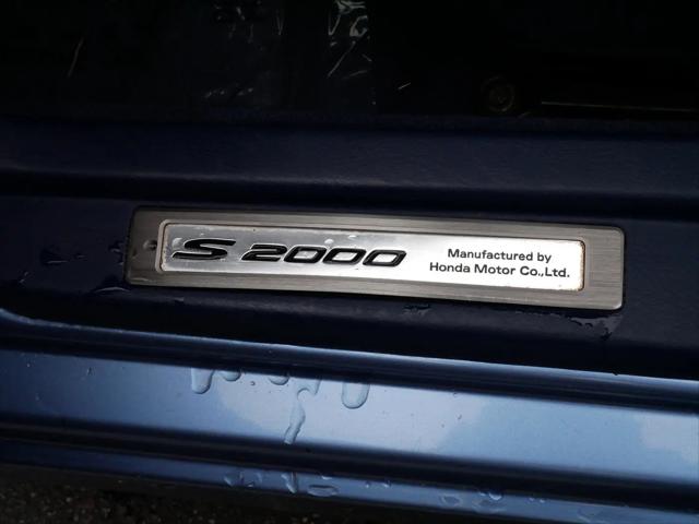 2005 Honda S2000 Base