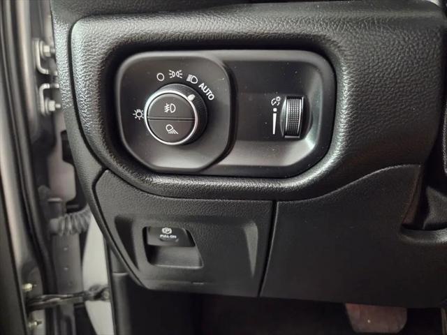 2023 Ram 1500 Big Horn Crew Cab 4x4 5'7" Box