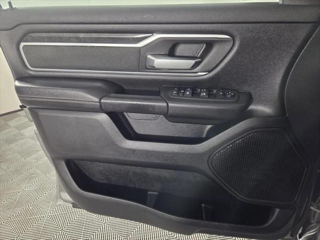 2023 Ram 1500 Big Horn Crew Cab 4x4 5'7" Box