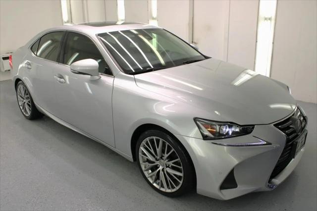 2017 Lexus IS 200t IS Turbo