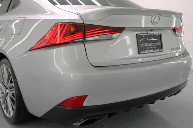 2017 Lexus IS 200t IS Turbo