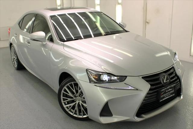2017 Lexus IS 200t IS Turbo