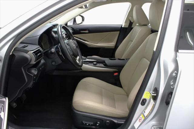 2017 Lexus IS 200t IS Turbo