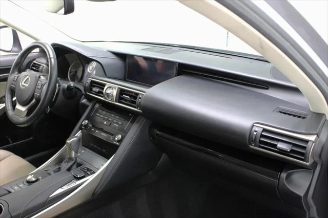 2017 Lexus IS 200t IS Turbo