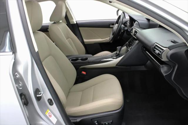 2017 Lexus IS 200t IS Turbo