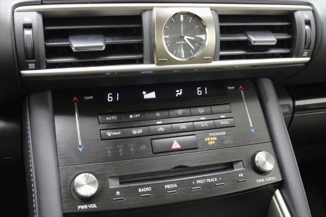 2017 Lexus IS 200t IS Turbo