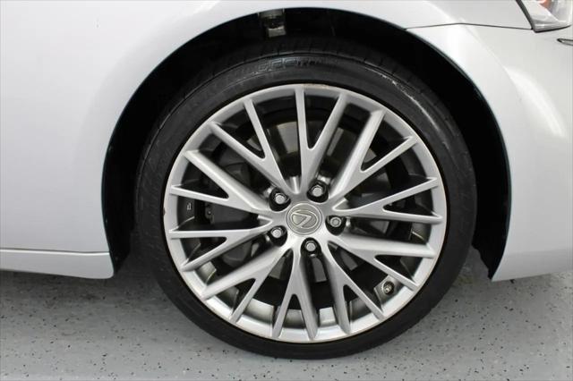 2017 Lexus IS 200t IS Turbo