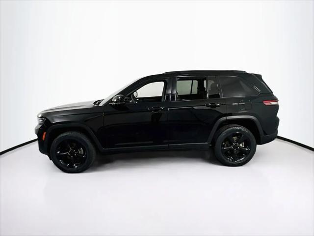 2023 Jeep Grand Cherokee Altitude 4x4