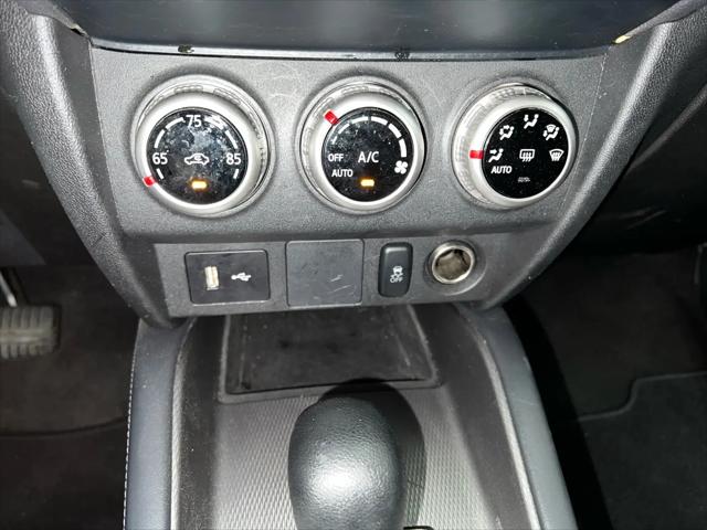 2024 Mitsubishi Outlander Sport ES