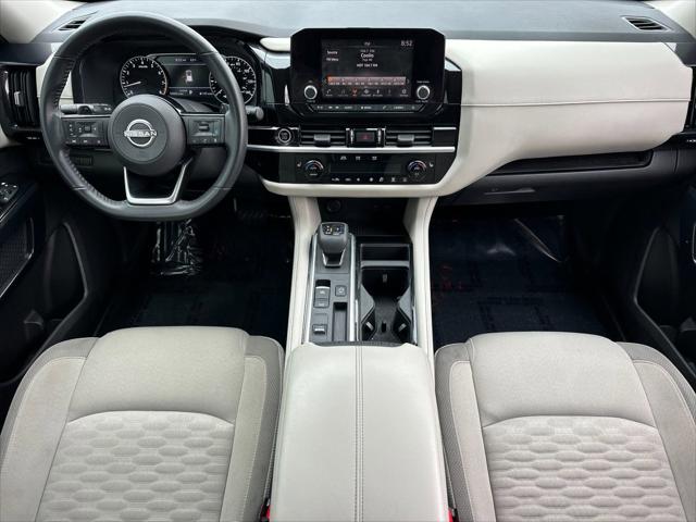 2022 Nissan Pathfinder SV 2WD