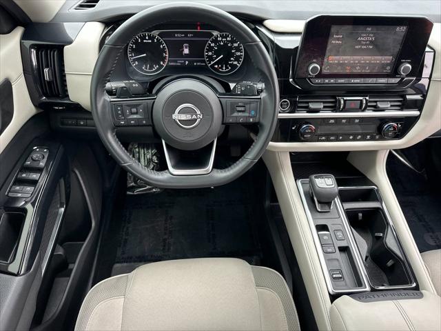2022 Nissan Pathfinder SV 2WD