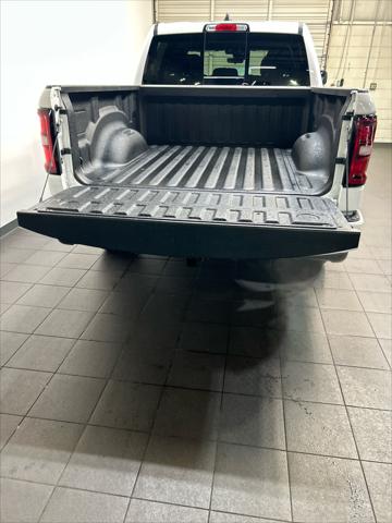 2025 Ram 1500 Tradesman Crew Cab 4x4 5'7" Box