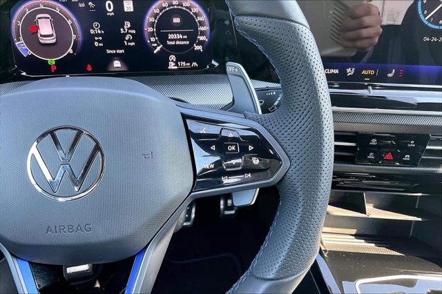2025 Volkswagen Golf R 2.0T