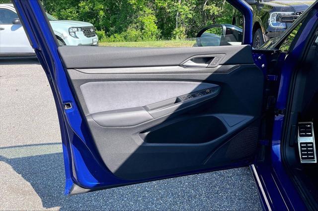 2025 Volkswagen Golf R 2.0T
