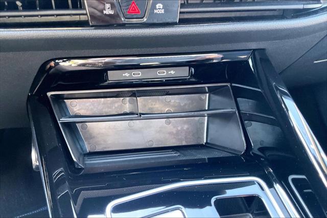 2025 Volkswagen Golf R 2.0T