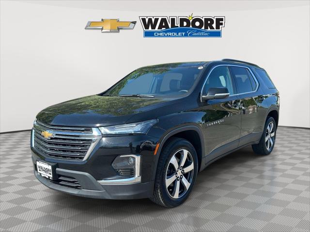 2023 Chevrolet Traverse AWD LT Leather